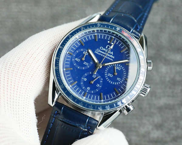 ブランド時計角部分ディテール